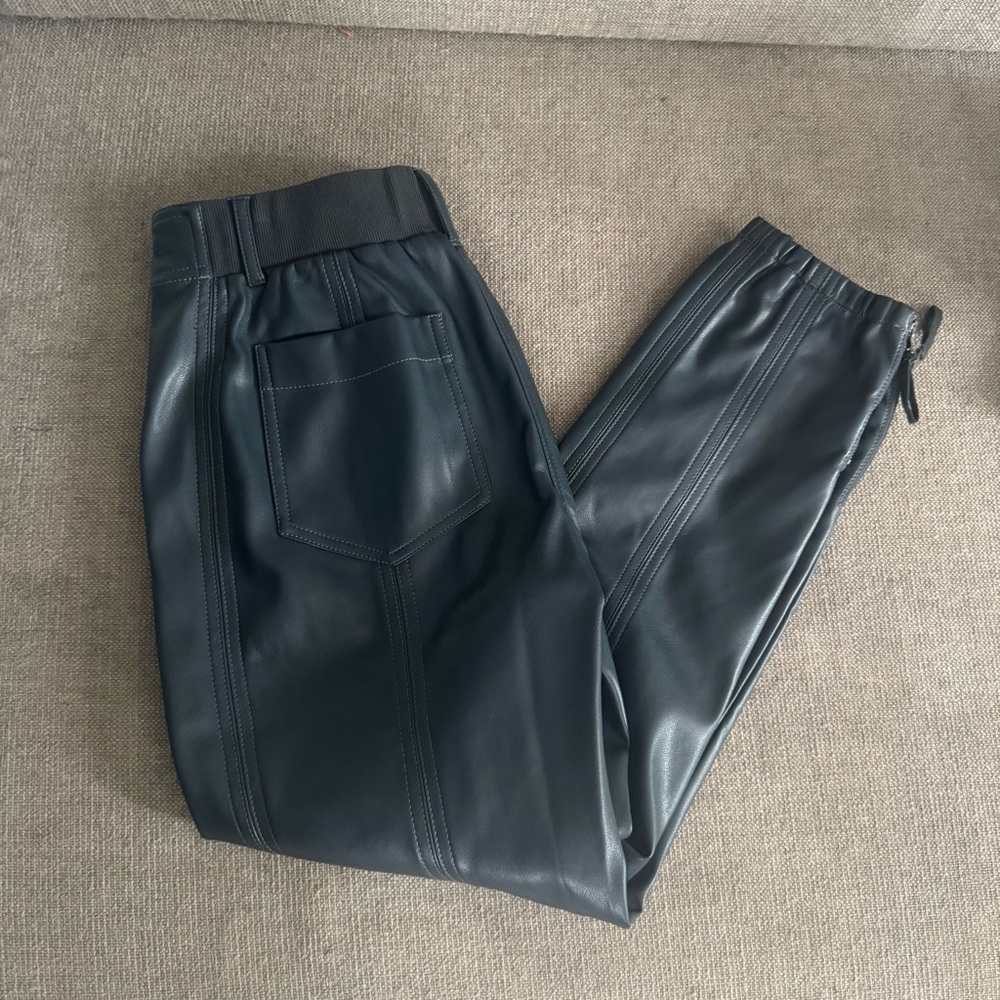 Anthropologie (Marrakech) Gray Skinny leather Pants with Tapered Leg - size 27